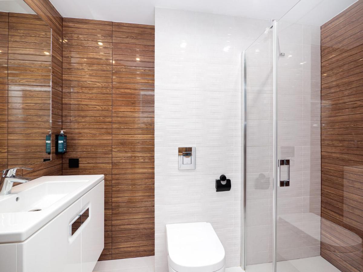Resort Krol Plaza Spa & Wellness Ярославец Екстериор снимка