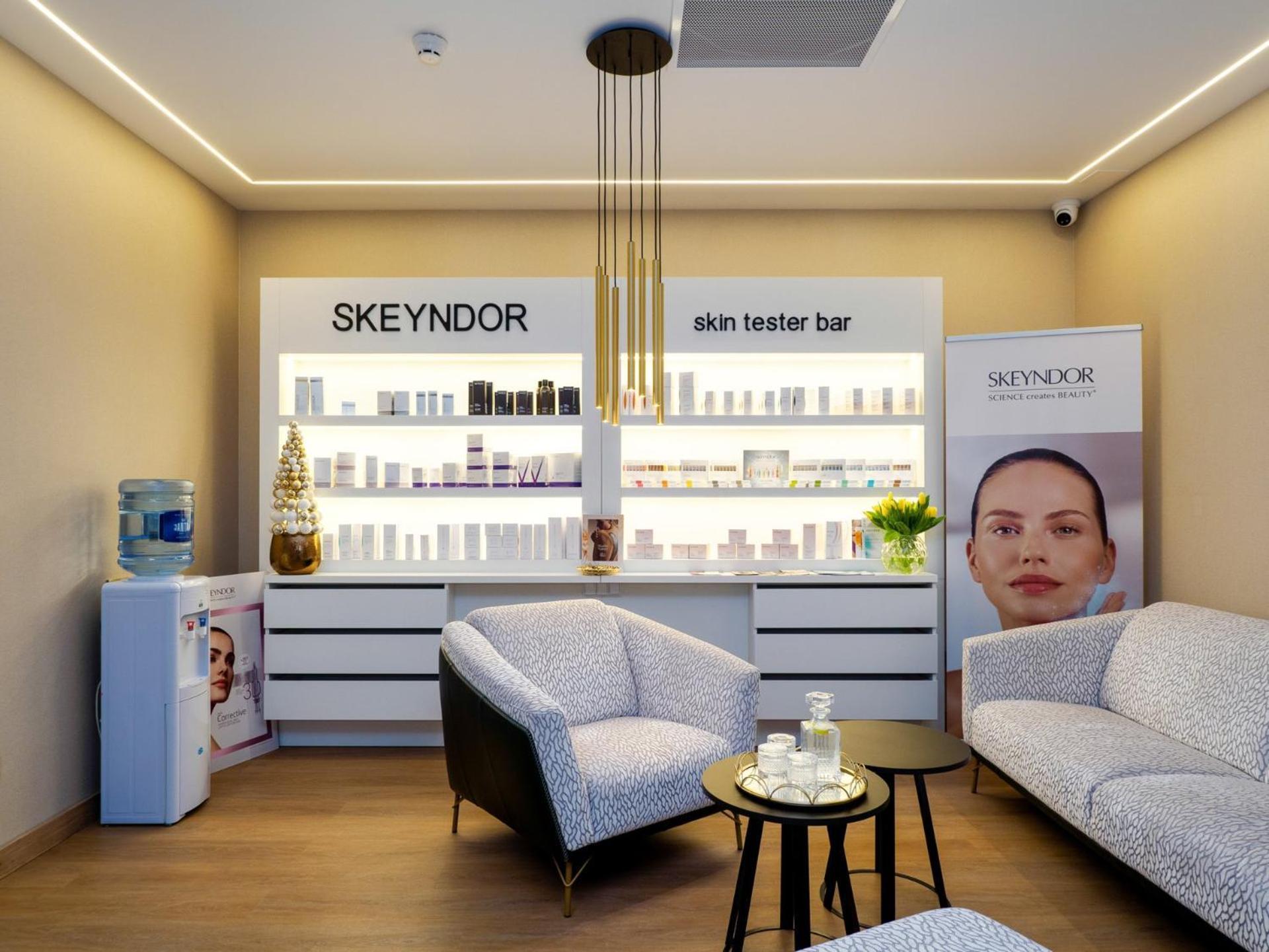 Resort Krol Plaza Spa & Wellness Ярославец Екстериор снимка